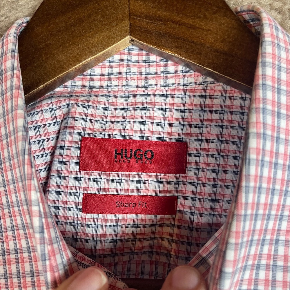 Hugo Boss Dress Shirt Mens 16 Large‎ Red Black Plaid Sharp Fit Button Up Cotton - Picture 7 of 12